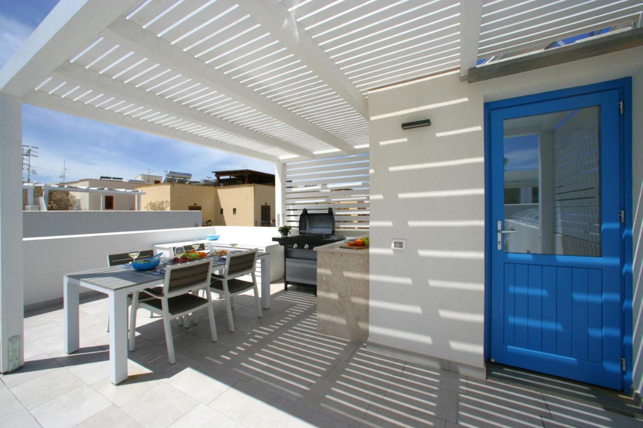 Itaca E Medea - Appartamenti Con Idromassaggio In Terrazza San Vito Lo Capo Exterior photo